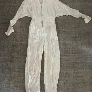 Elegant White Jumpsuit